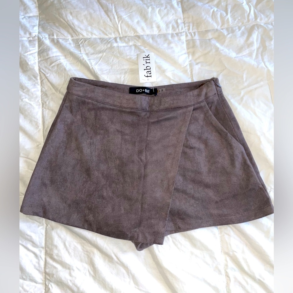 DO+BE Faux Suede Skort - Small (NWT)